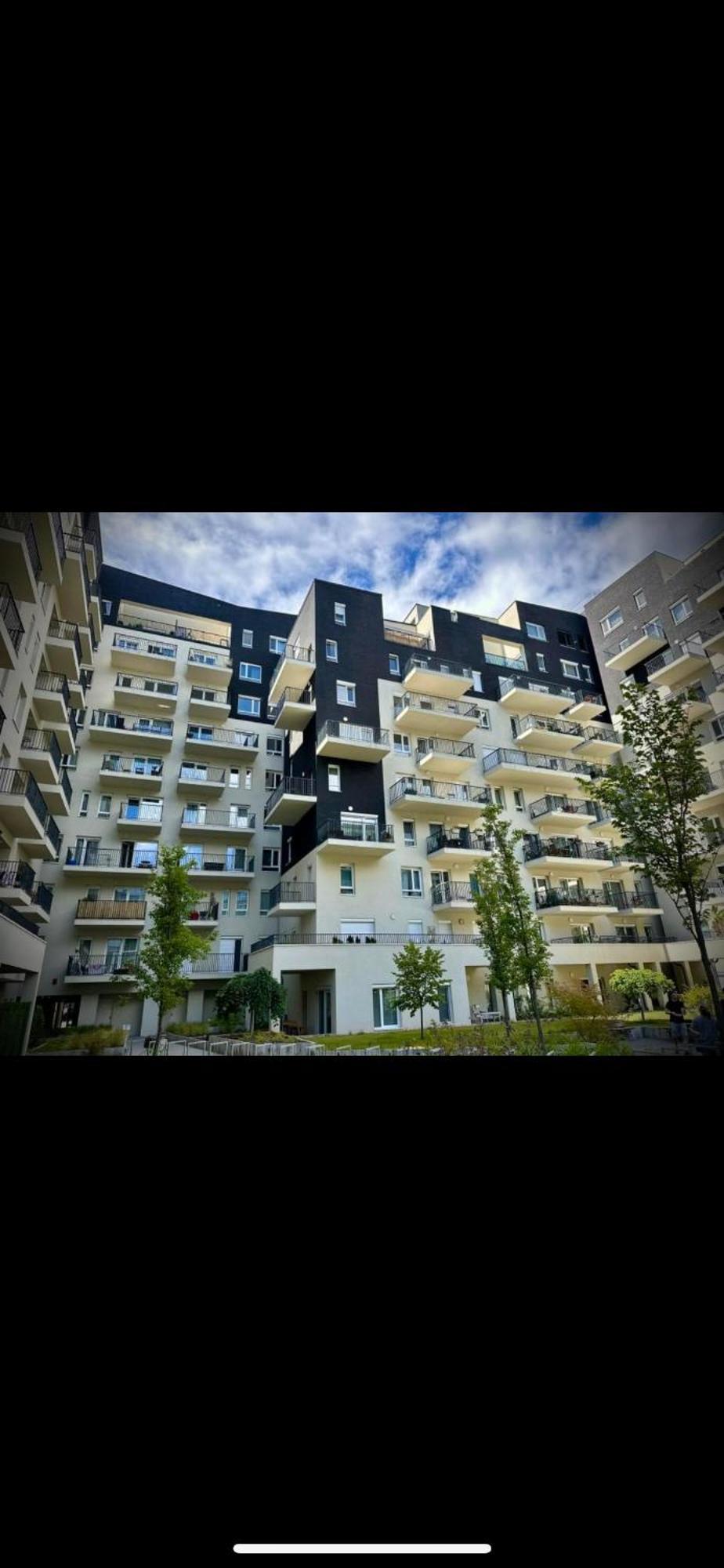 Danube 3 Beds With Big Balcony Parking 10euro A Day Apartment *